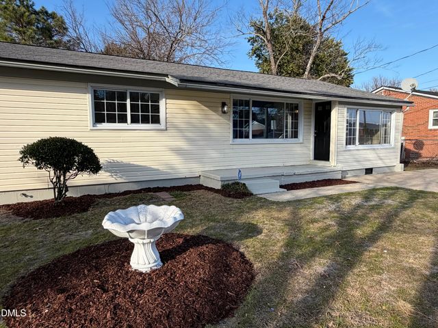 503 Spring Avenue, Spring Lake, NC 28390