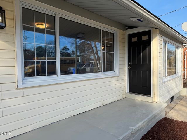 503 Spring Avenue, Spring Lake, NC 28390