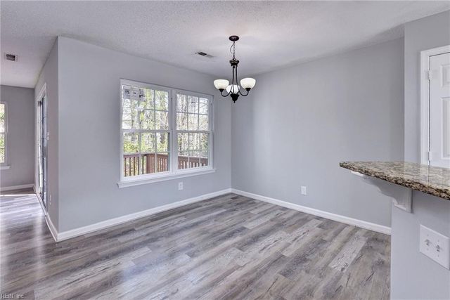 313 Warwick Landing PW, Newport News, VA 23606