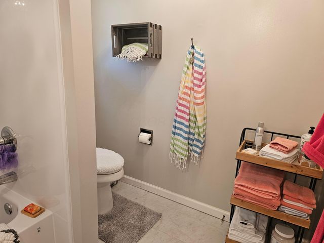 318 Crabapple Drive, Howard, OH 43028