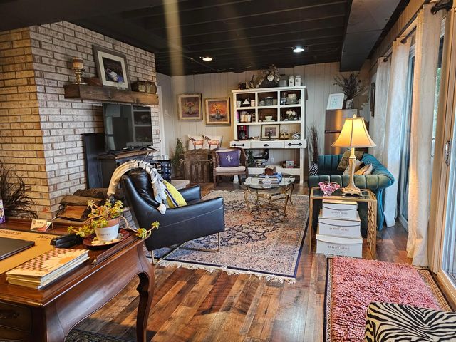 318 Crabapple Drive, Howard, OH 43028