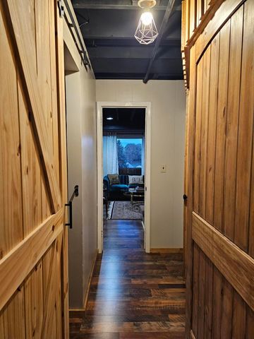 318 Crabapple Drive, Howard, OH 43028