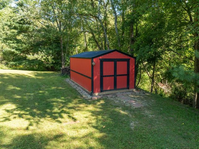 318 Crabapple Drive, Howard, OH 43028