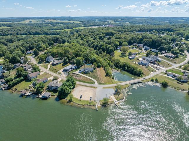 318 Crabapple Drive, Howard, OH 43028