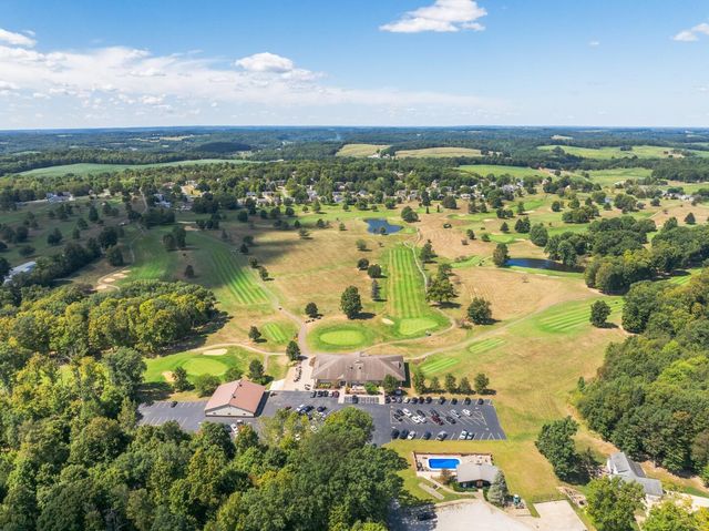 318 Crabapple Drive, Howard, OH 43028