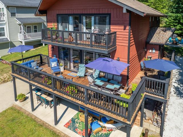 318 Crabapple Drive, Howard, OH 43028