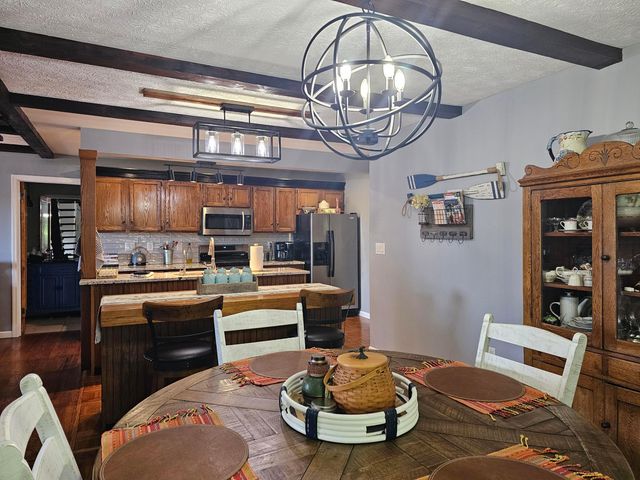 318 Crabapple Drive, Howard, OH 43028