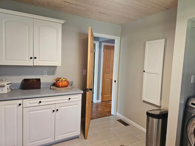 318 Crabapple Drive, Howard, OH 43028