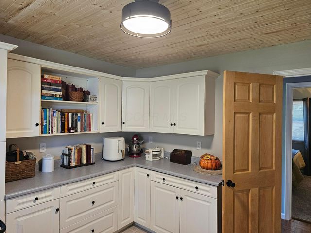 318 Crabapple Drive, Howard, OH 43028