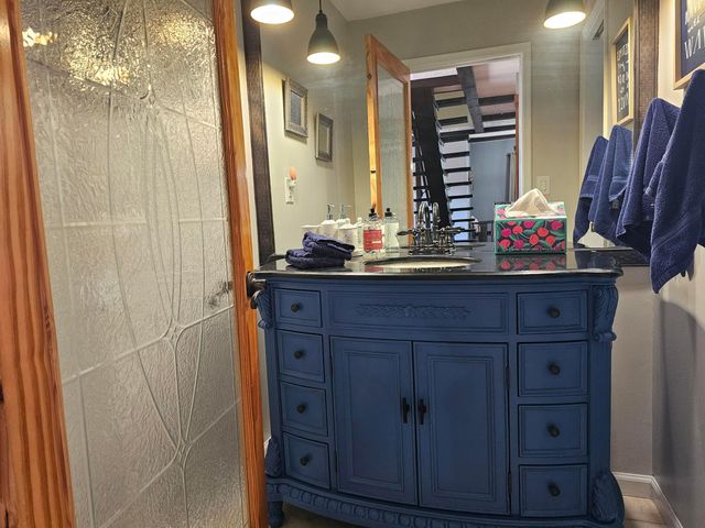 318 Crabapple Drive, Howard, OH 43028