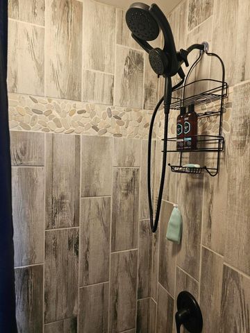 318 Crabapple Drive, Howard, OH 43028