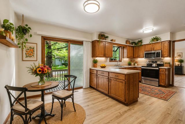 213 Raintree Circle 55, Kalamazoo, MI 49006