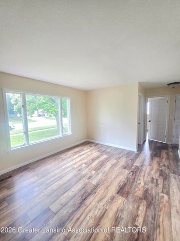 1583 Grayfriars Avenue, Holt, MI 48842