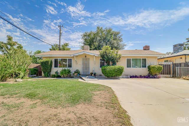 2055 Potomac Avenue, Bakersfield, CA 93307