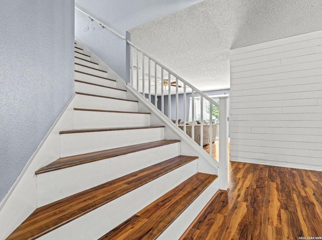 5202 Erickson Blf, San Antonio, TX 78247