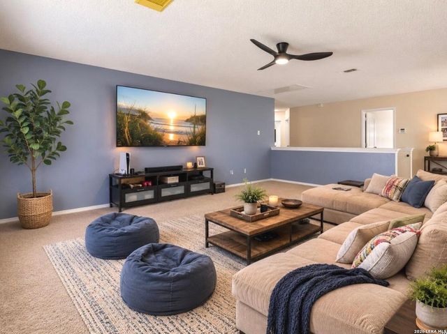 5202 Erickson Blf, San Antonio, TX 78247