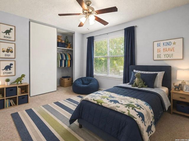 5202 Erickson Blf, San Antonio, TX 78247