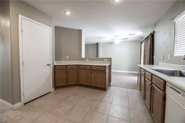 7548 Bear River Court, Las Vegas, NV 89139