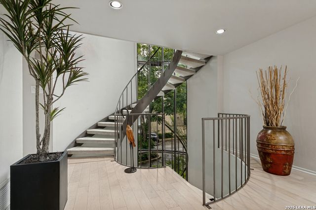 3 Gallery Court B, San Antonio, TX 78209