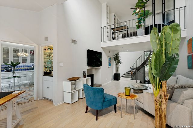3 Gallery Court B, San Antonio, TX 78209