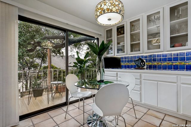 3 Gallery Court B, San Antonio, TX 78209