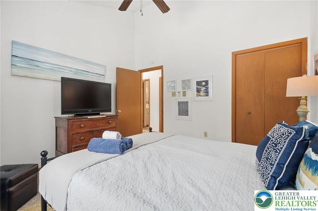 61 Lindsay Mews, Penn Forest Twp, PA 18210