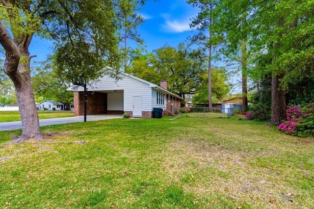 209 Sherwood Dr., Conway, SC 29526