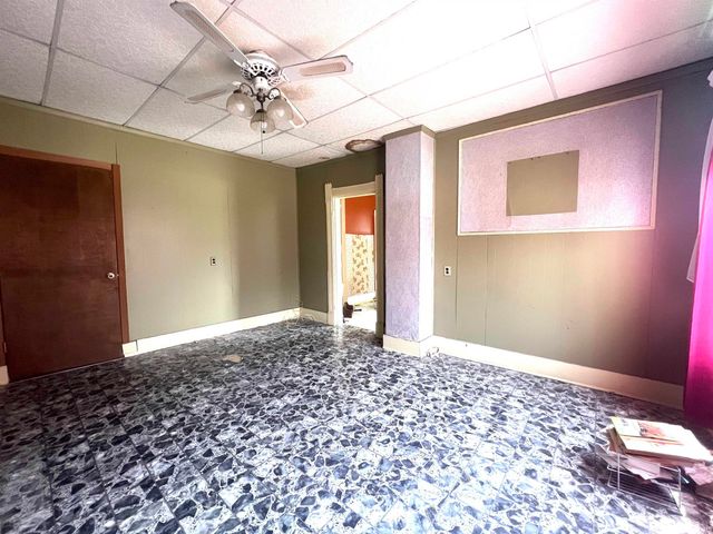 103 E Riverside Drive, Peru, IN 46970