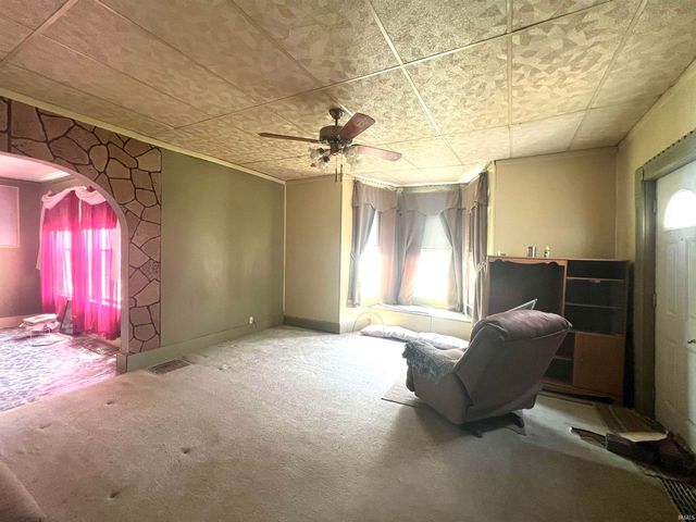 103 E Riverside Drive, Peru, IN 46970