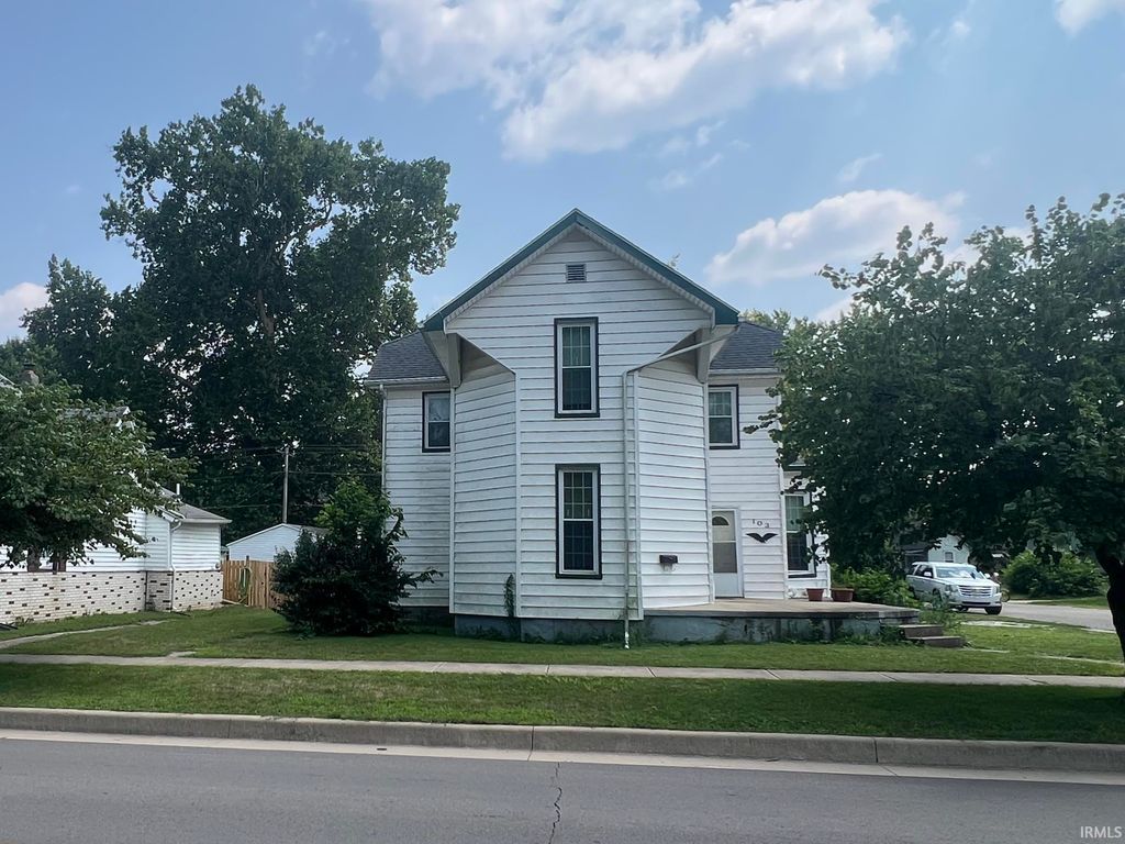 103 E Riverside Drive, Peru, IN 46970