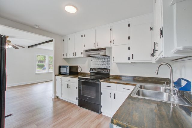 317 Jean Wells Drive, Goose Creek, SC 29445