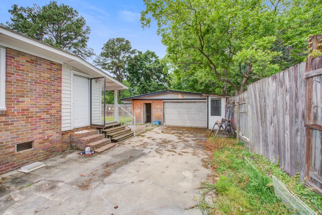 317 Jean Wells Drive, Goose Creek, SC 29445