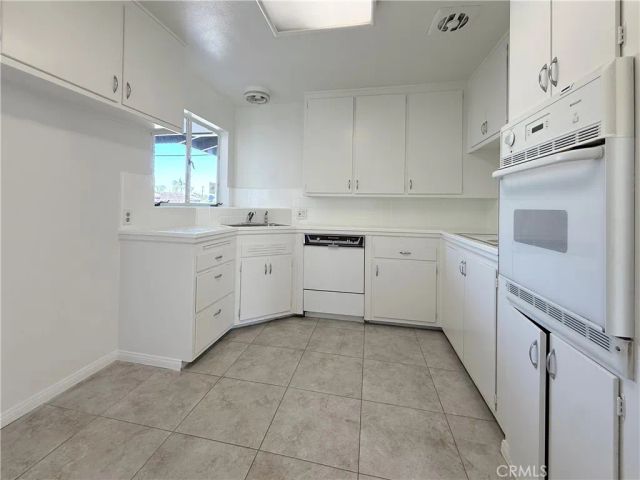 9822 Joyzelle Dr, Garden Grove, CA 92841