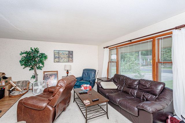 3002 BRAY AVE, Columbia, MO 65203
