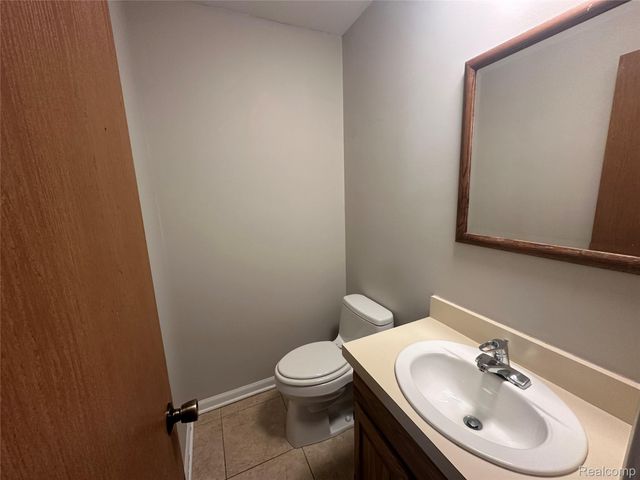 7534 Charrington Drive, Canton Charter Township, MI 48187