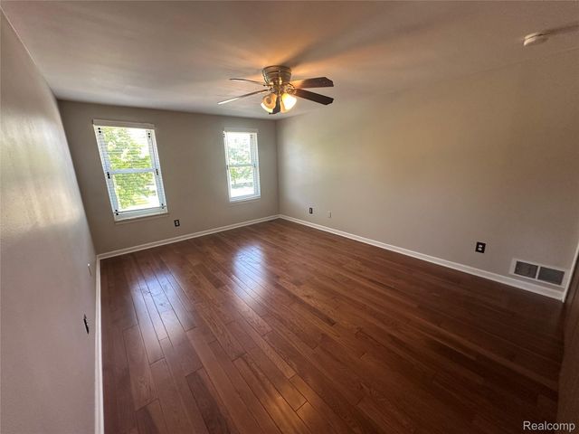 7534 Charrington Drive, Canton Charter Township, MI 48187