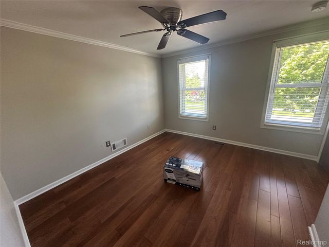 7534 Charrington Drive, Canton Charter Township, MI 48187