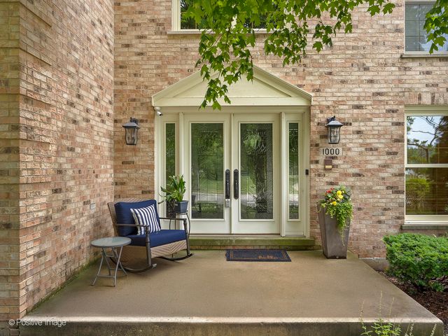 1000 Surrey Lane, Itasca, IL 60143