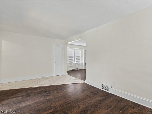 1367 Clearaire Road, Cleveland, OH 44110