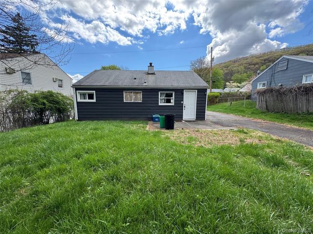 33 Hurd Avenue, Garnerville, NY 10923