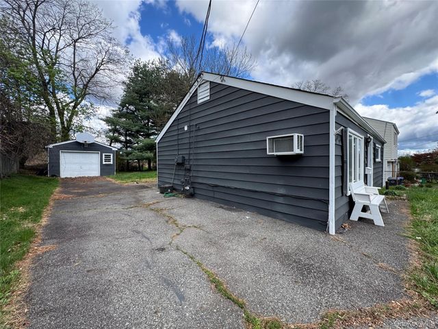 33 Hurd Avenue, Garnerville, NY 10923