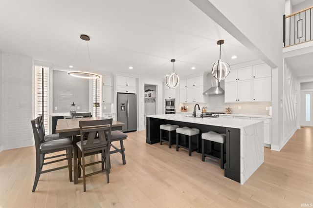 9343 Iris Drive, St. John, IN 46373