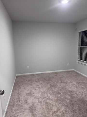 2217 Middle Ridge Drive, Conroe, TX 77301
