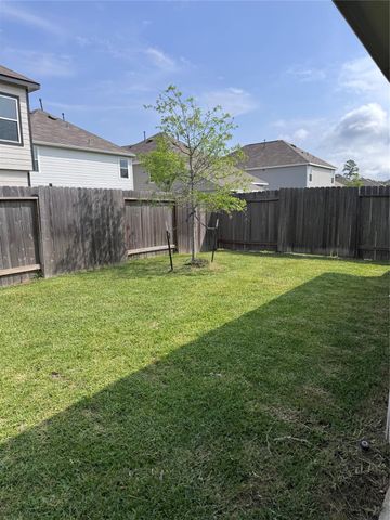2217 Middle Ridge Drive, Conroe, TX 77301