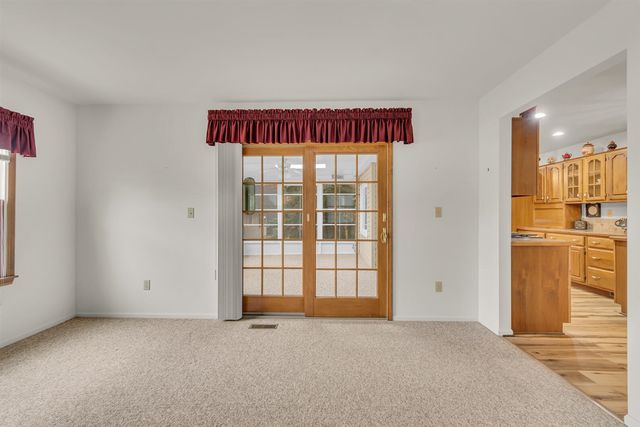 119 Nottingham Drive, Brooklyn, MI 49230