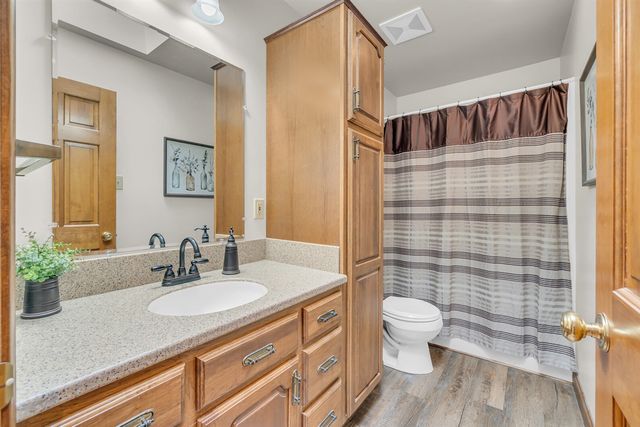 119 Nottingham Drive, Brooklyn, MI 49230