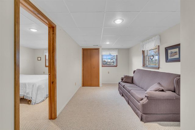 119 Nottingham Drive, Brooklyn, MI 49230