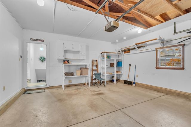 119 Nottingham Drive, Brooklyn, MI 49230