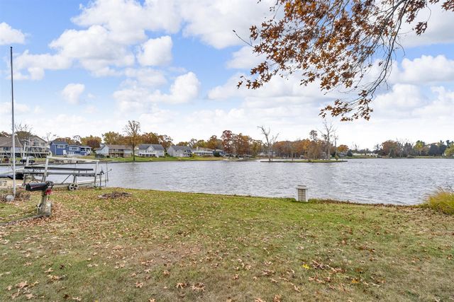 119 Nottingham Drive, Brooklyn, MI 49230