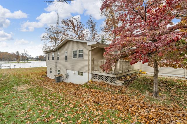 119 Nottingham Drive, Brooklyn, MI 49230